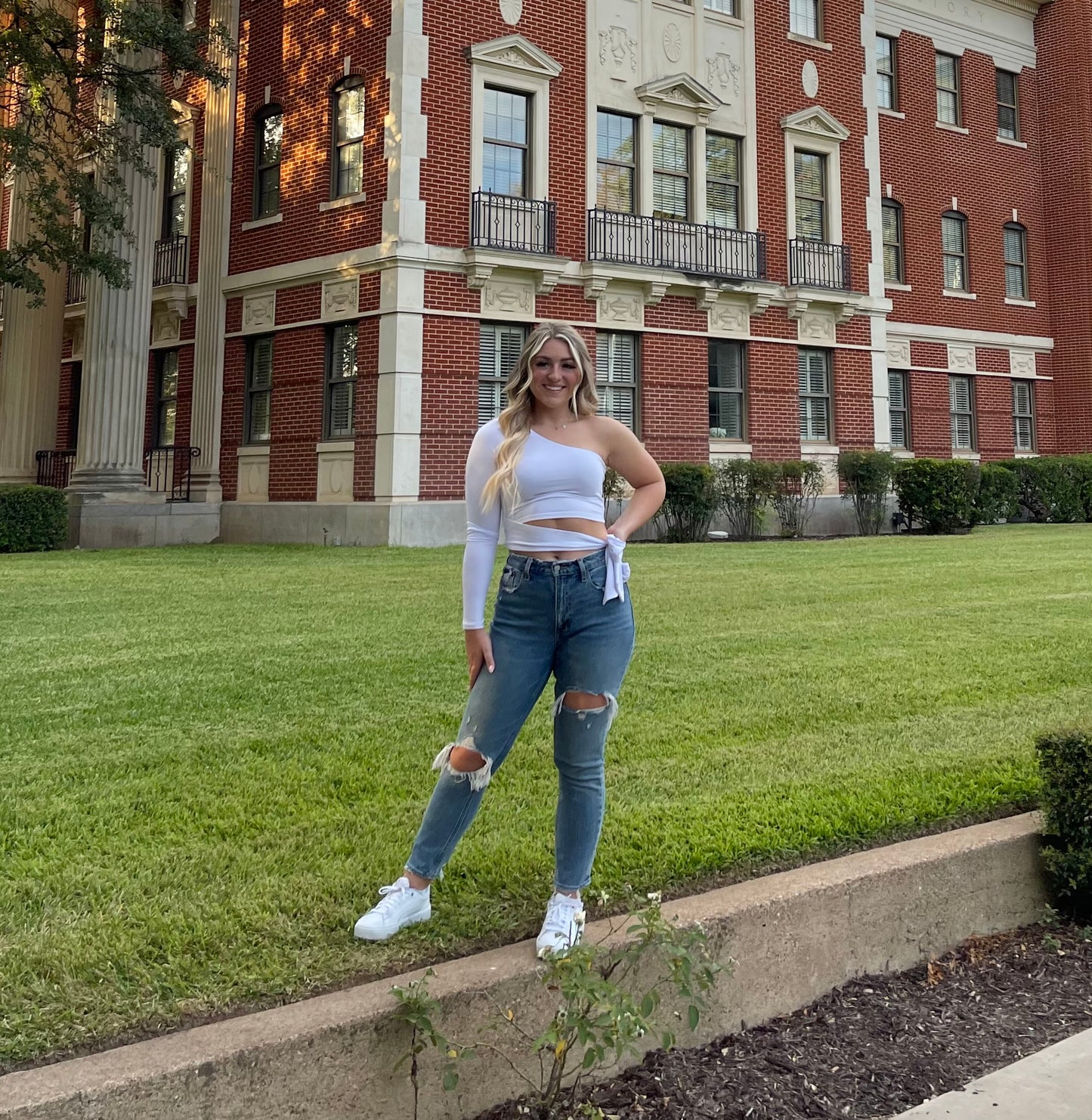 Criss Cross Crop